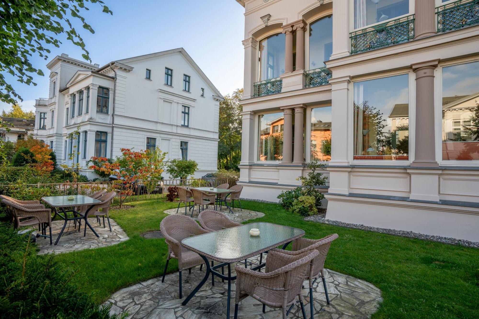Villa Stock Appartement Mit Grosser Veranda Heringsdorf  Exterior photo